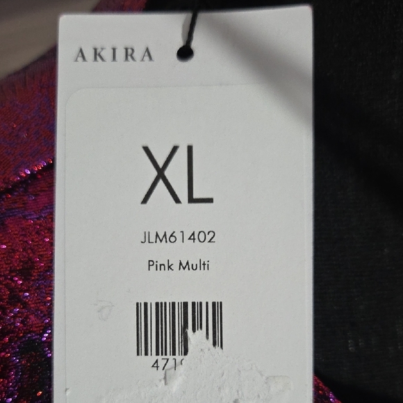 AKIRA Shimmering Fuchsia Puff Sleeve Blouse - Picture 2 of 5